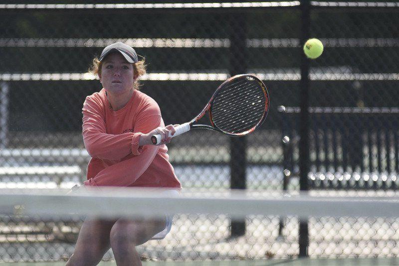 Girls Tennis Norman High Norman North Each Qualify No 1 2 Singles For State Tourney High School Sports Normantranscript Com