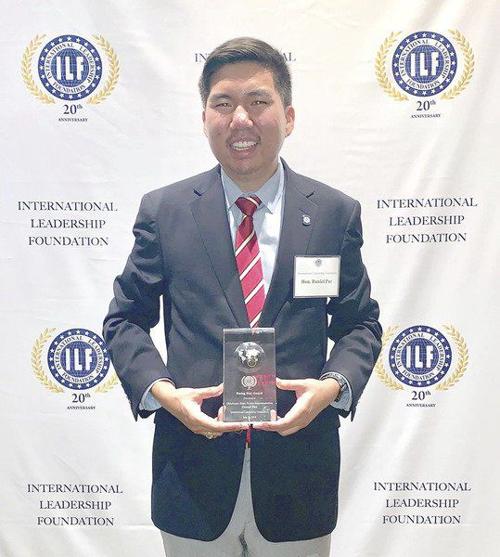 Pae receives 2019 Rising Star Award at gala