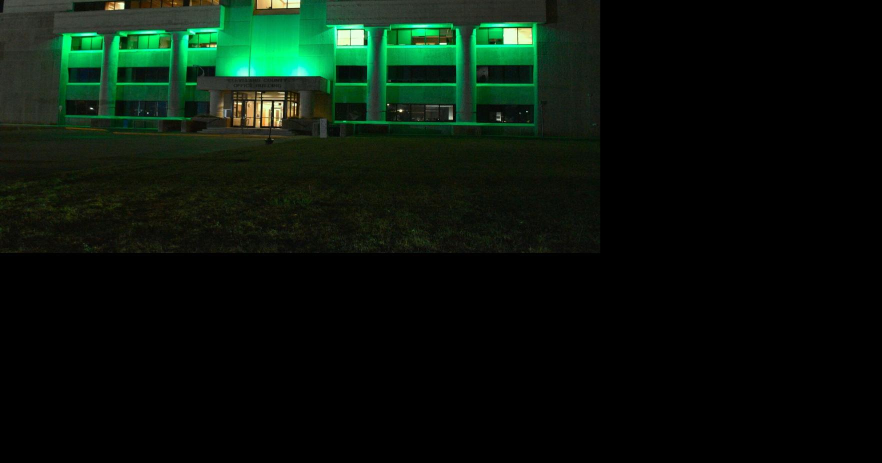 County set to honor veterans with weeklong 'Operation Green Light ...