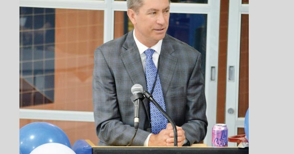 Adams 12 superintendent forgoes raise in contract extension | News ...