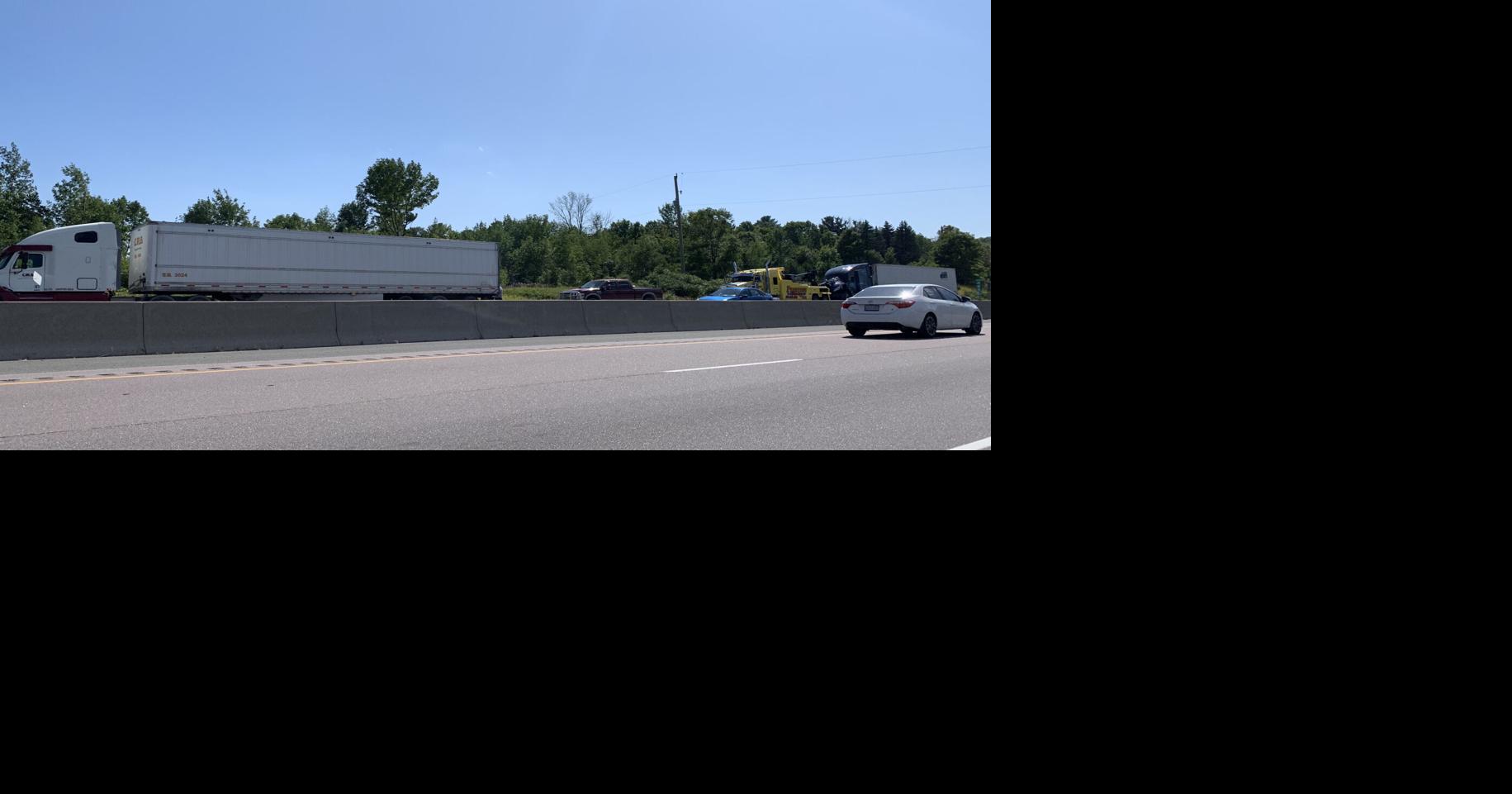 Collision slows down Highway 401 traffic east of Cobourg