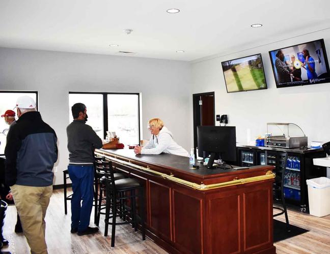 New Napoleon golf clubhouse open for business | News | northwestsignal.net