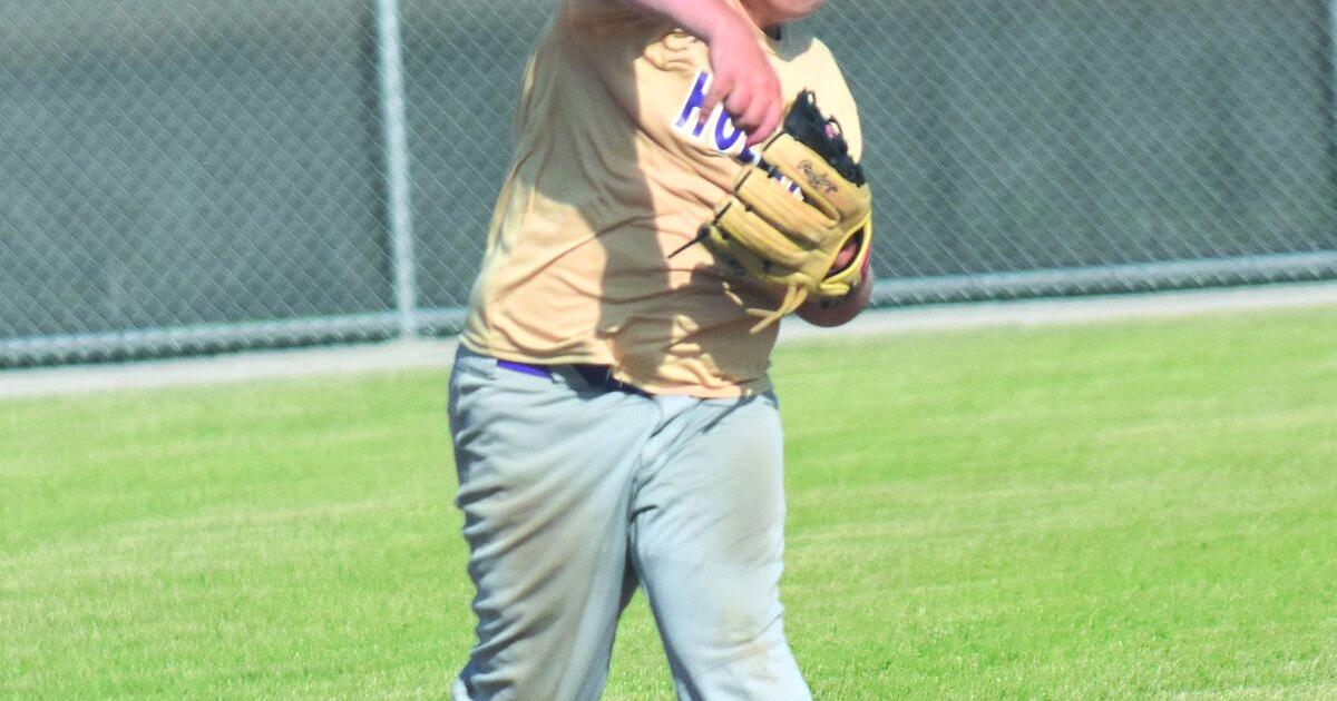 Offense lifts Holgate to sectional ACME title