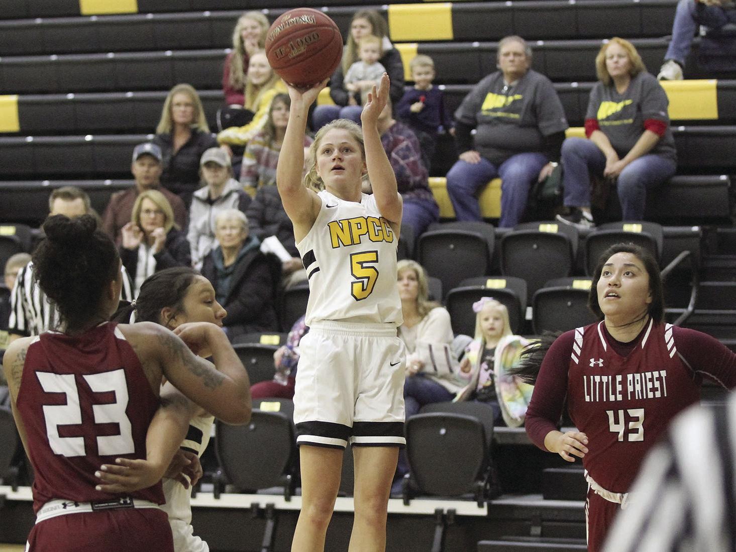 Knights Win Season Opener 81 71 Sports Nptelegraph Com