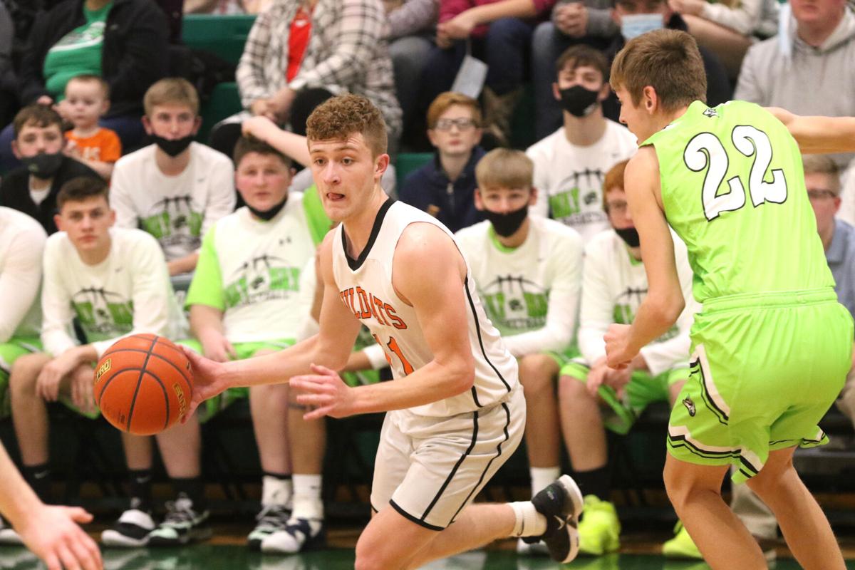 Maxwell edges Maywood-Hayes Center in overtime