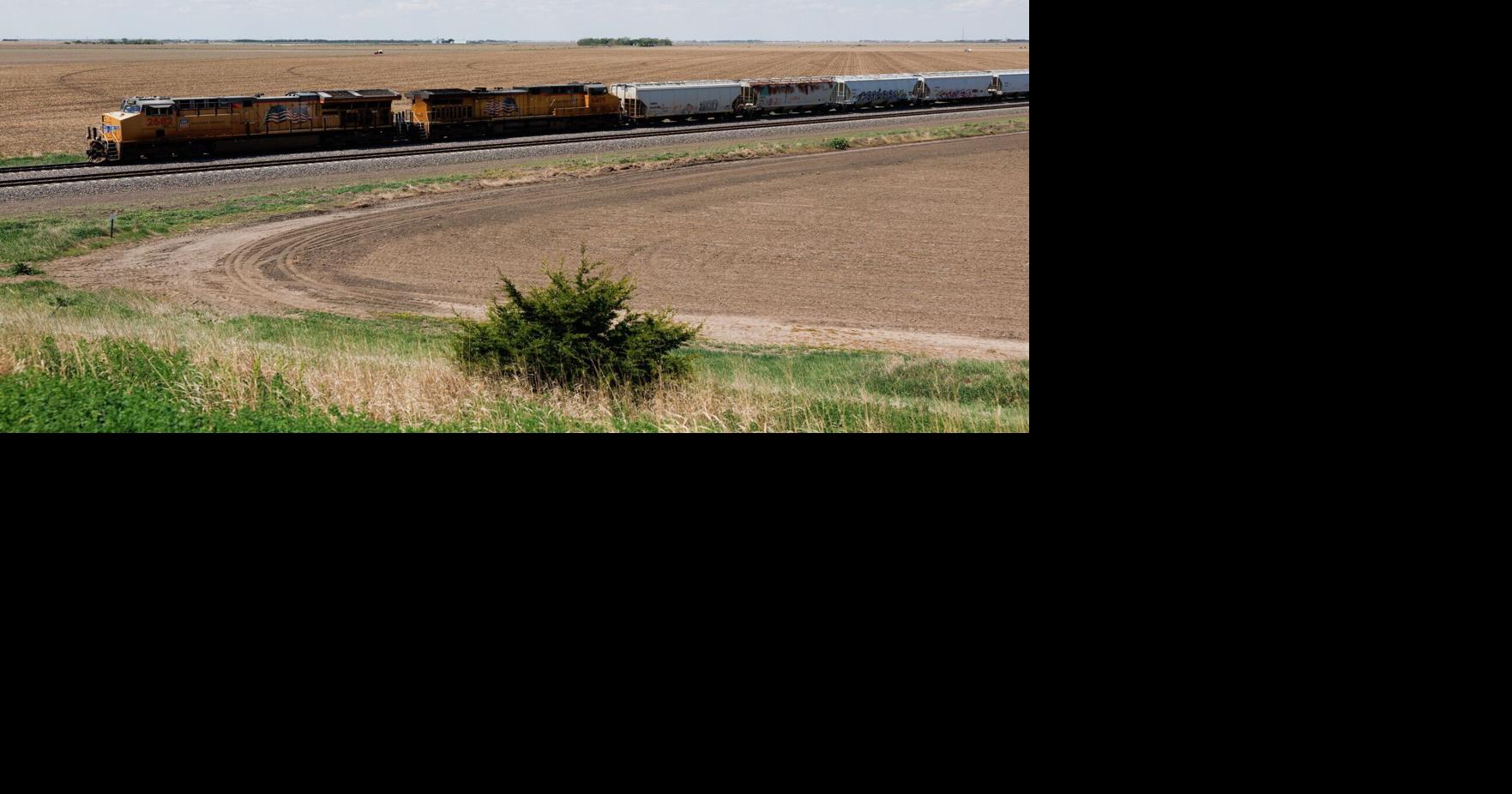 Union Pacific moves to shift some North Platte train-crew jobs to Omaha area