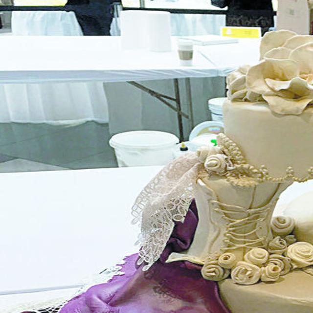Decorator Makes A First Place Cake State News Nptelegraph Com