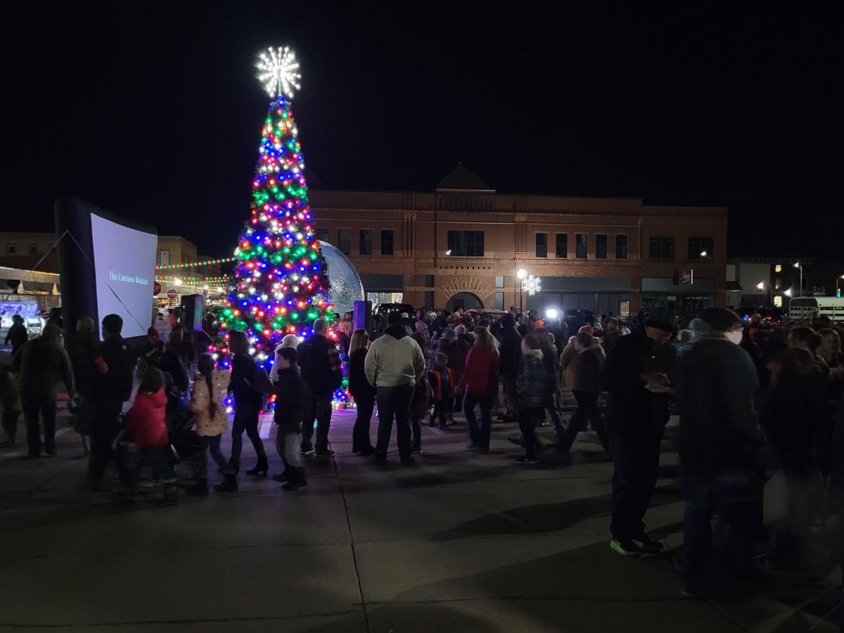 Canteen District shines bright with Christmas tree lighting, new art