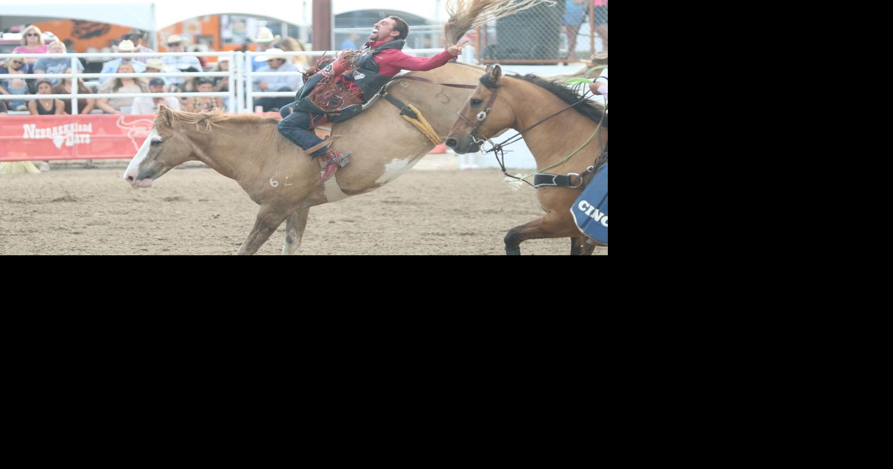 Shadbolt takes commanding lead in bareback, bull rider holds on during first night of Buffalo Bill Rodeo
