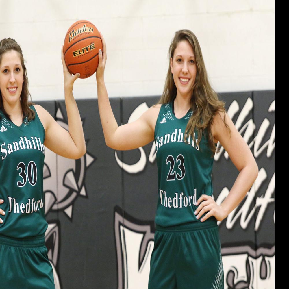 Sandhills Thedford S Taylor Twins Are The Girl S Telegraph Players