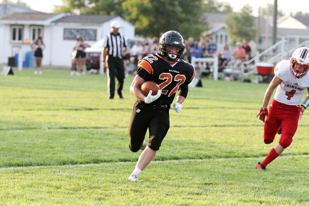 Perkins County downs Maxwell in season opener