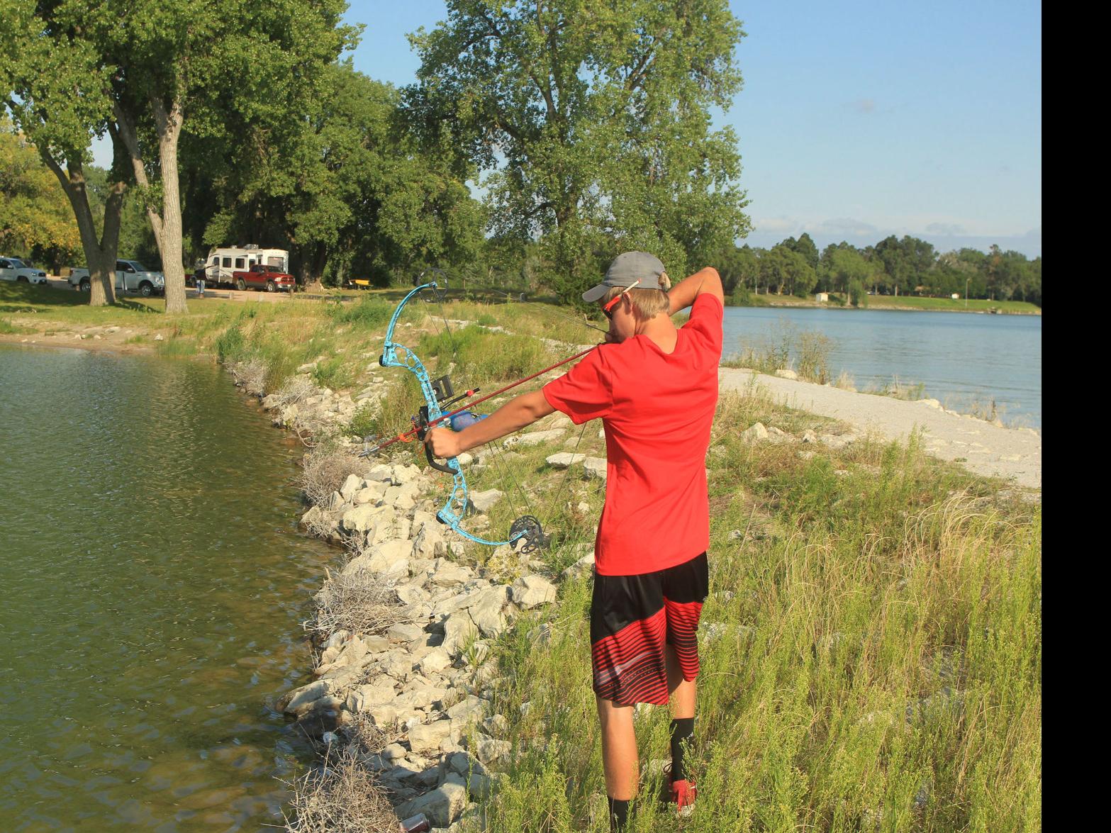 Bowfishing Becoming Popular In Nebraska Outdoor Sports
