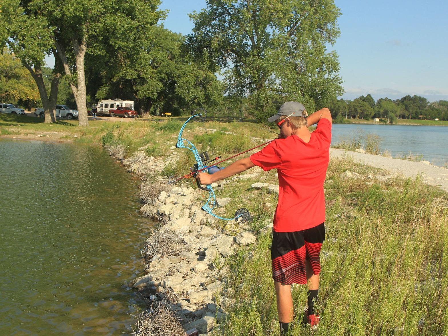 Bowfishing Becoming Popular In Nebraska Outdoor Sports