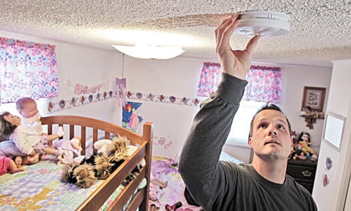 Smoke Detector Program Helps Deaf Hearing Impaired State And Regional News Nptelegraph Com