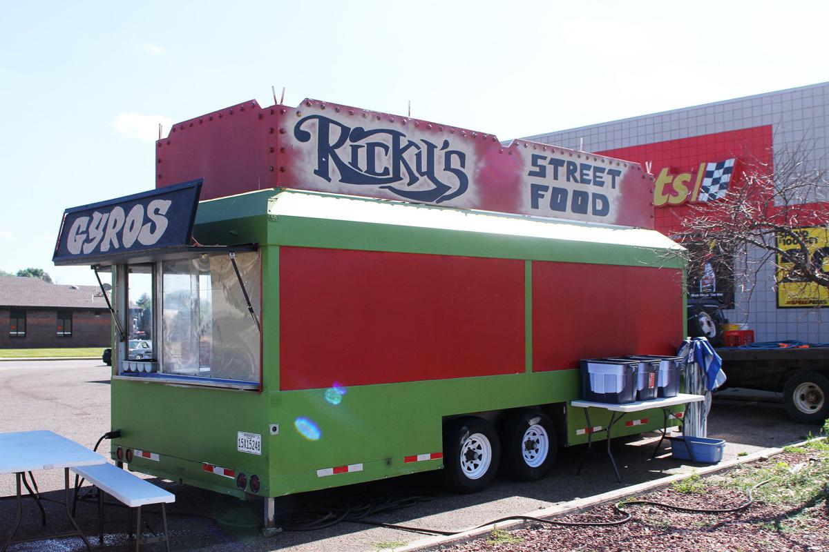 Couple’s gyros food truck here to stay