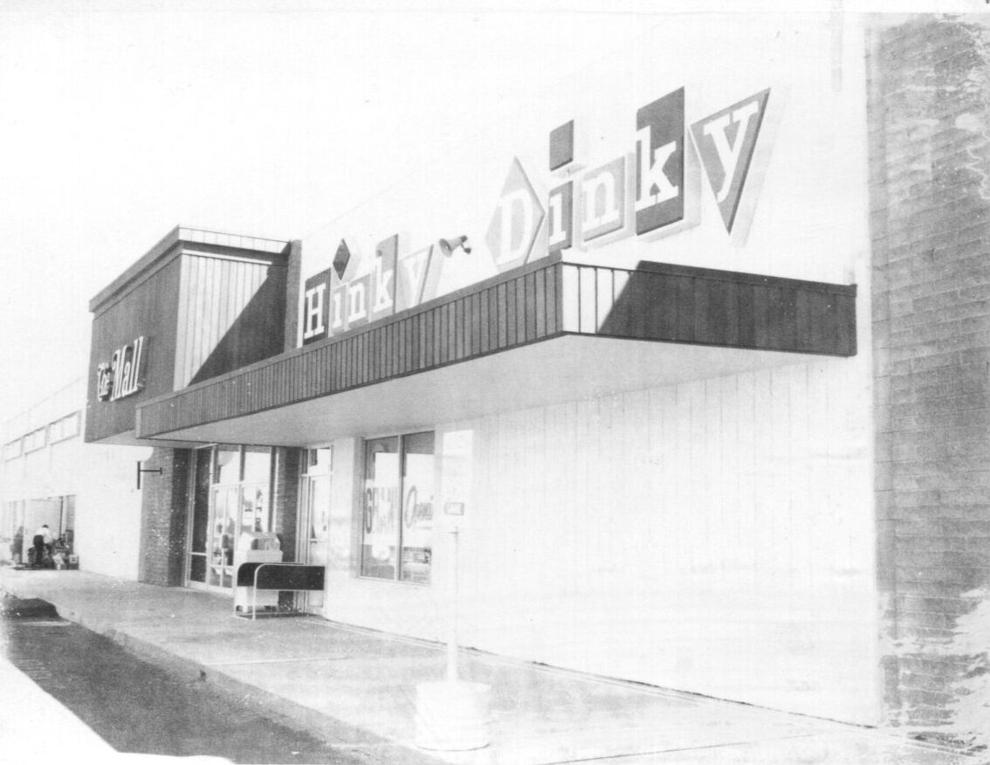 What's the history behind North Platte's Platte River Mall?