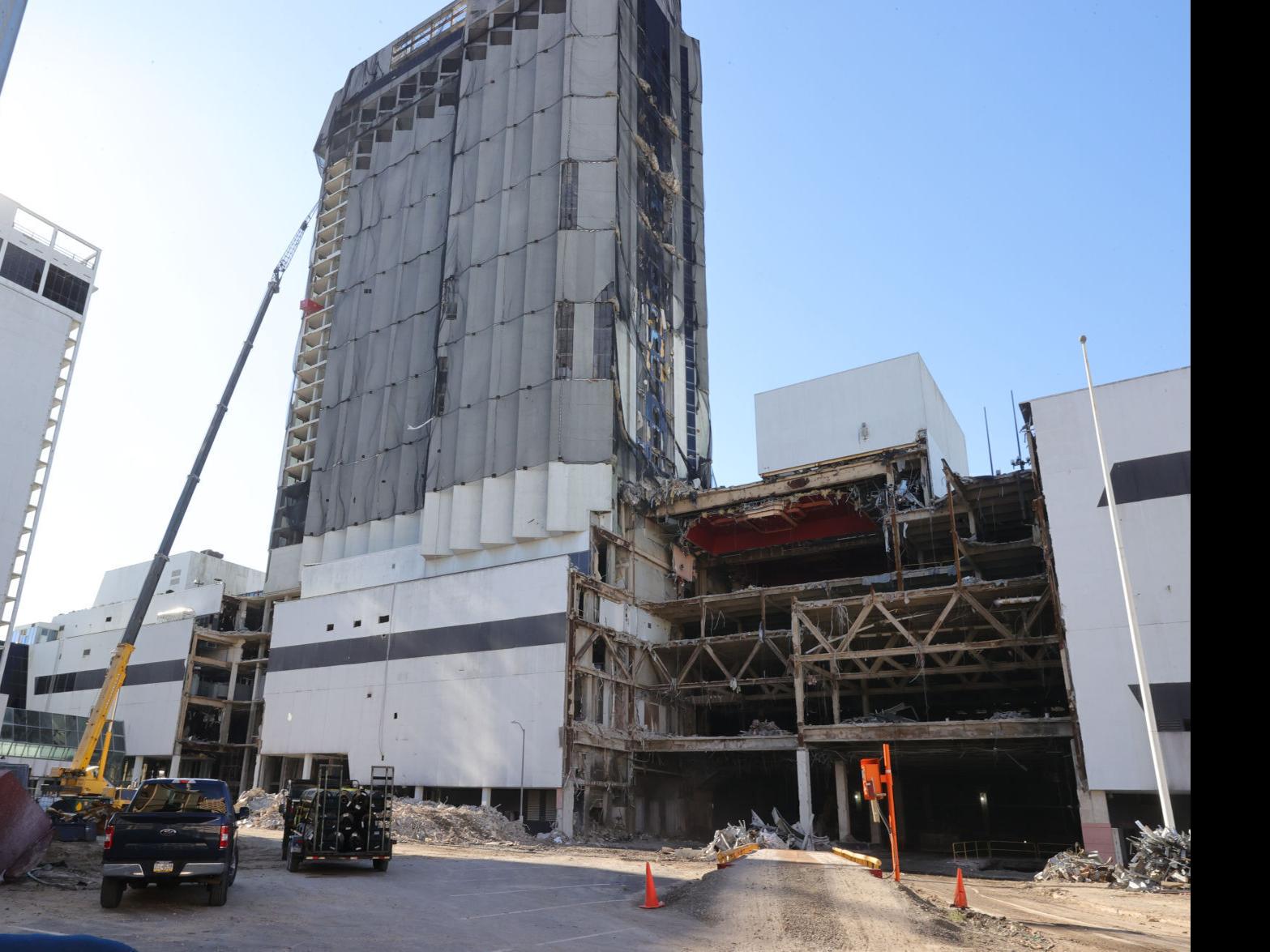 Want To Press The Button And Implode Trump Plaza Atlantic City May Offer That Chance National News Nptelegraph Com The trump plaza in atlantic city was imploded on wednesday morning more than 6 years after it closed. want to press the button and implode