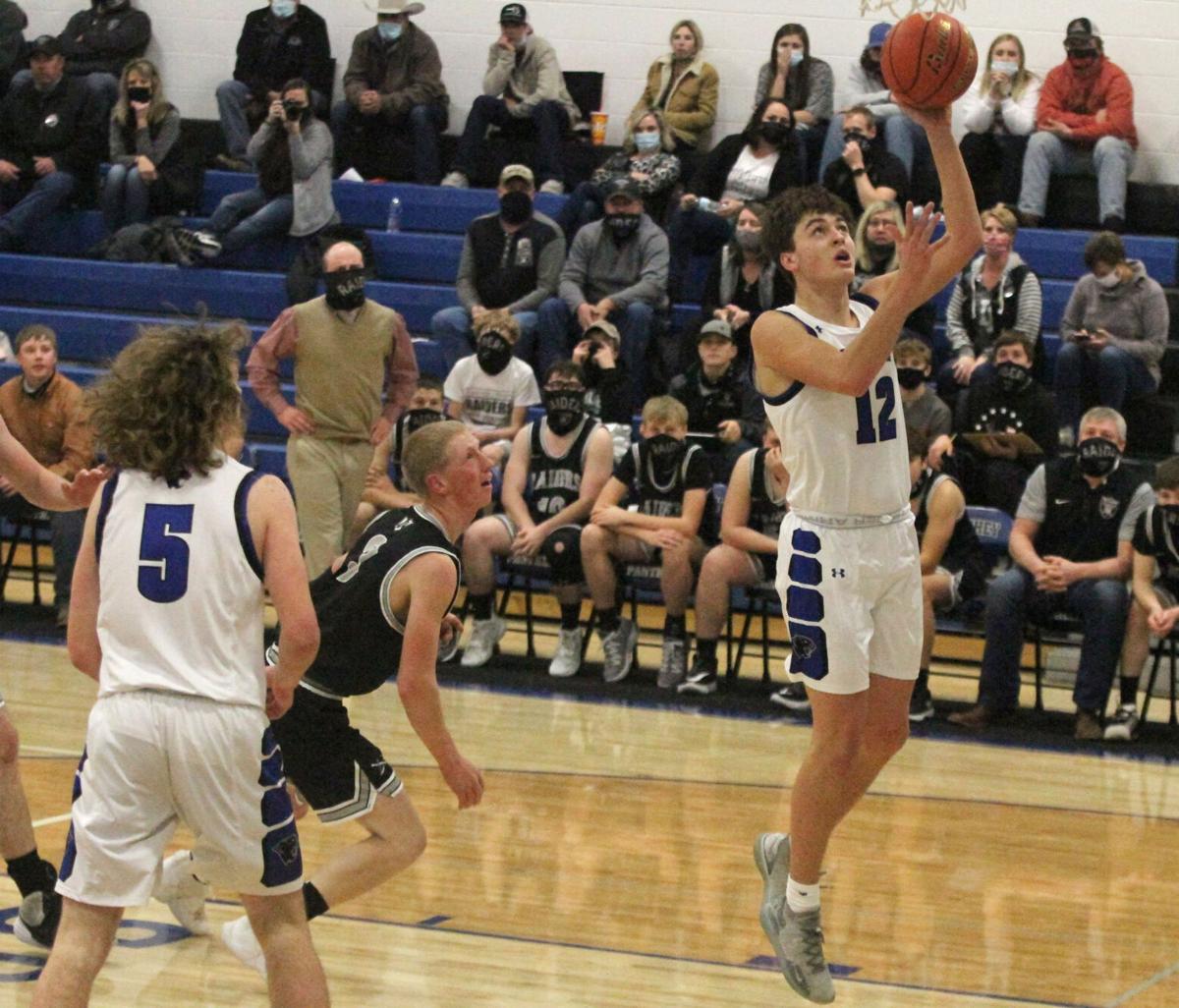 Hershey girls and boys advance to title game against Gering