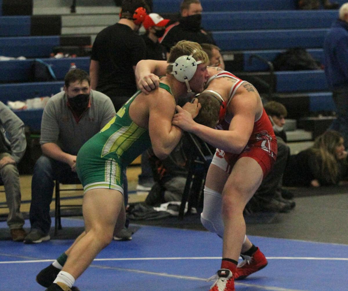 Seven Sutherland wrestlers place first at SPVA tournament, team finishes second