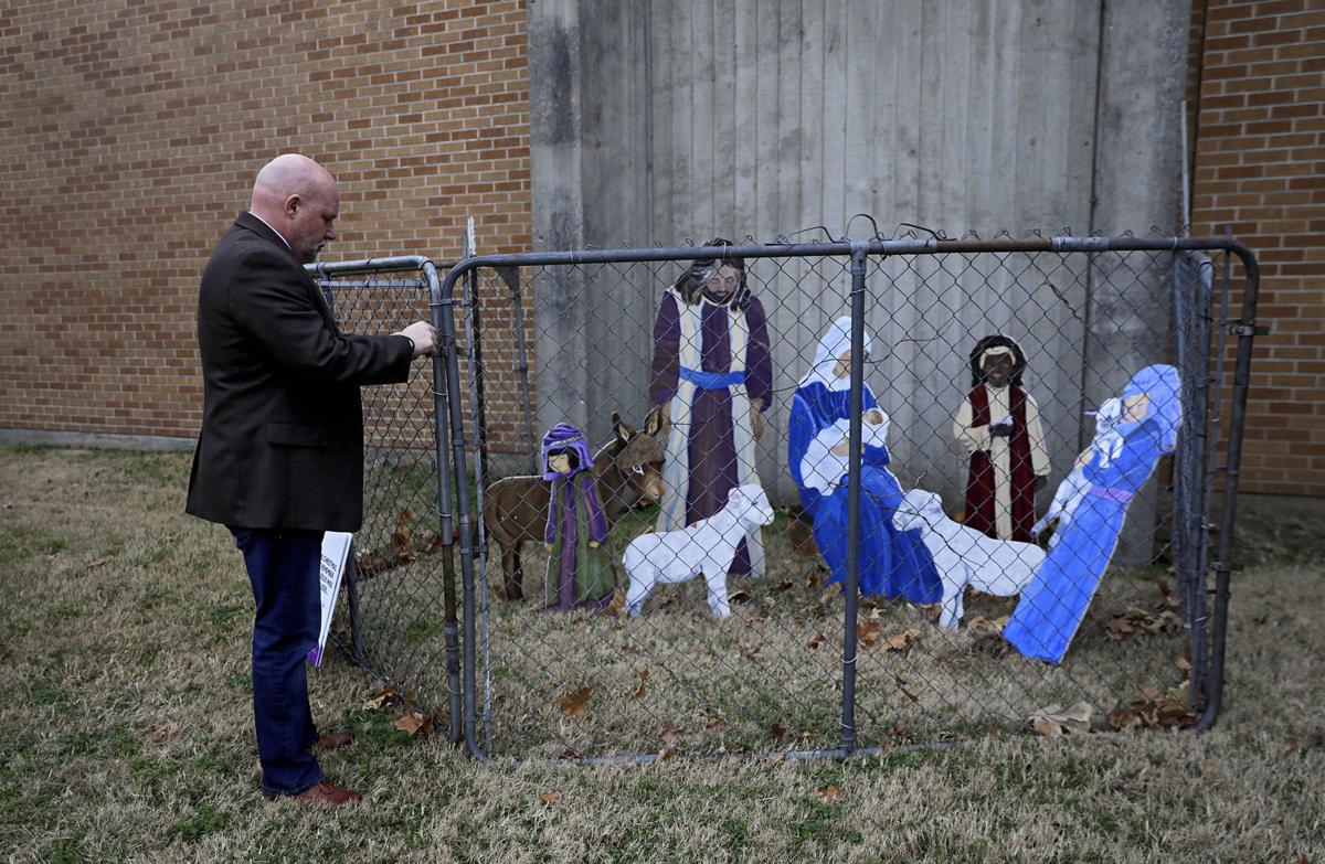 broken chain link fence png clear background pastor chris moore enters nativity scene inside chainlink fence at fellowship congregational church on wednesday this is the churchs statement an oklahoma church put around its to spark broken chain link fence png clear background pastor chris moore enters nativity scene inside chainlink fence at fellowship congregational church on wednesday this is the churchs statement an oklahoma church put around its to spark