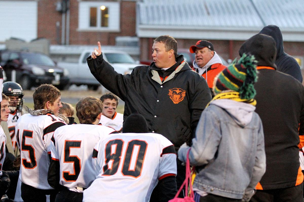 Ryan Jones stepping down as football coach at Maxwell
