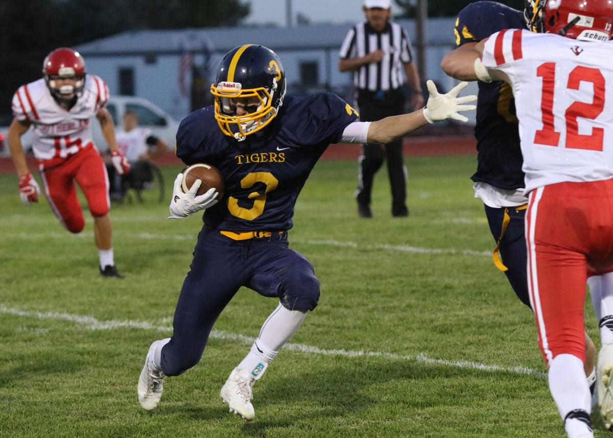 Football Sutherland at Paxton