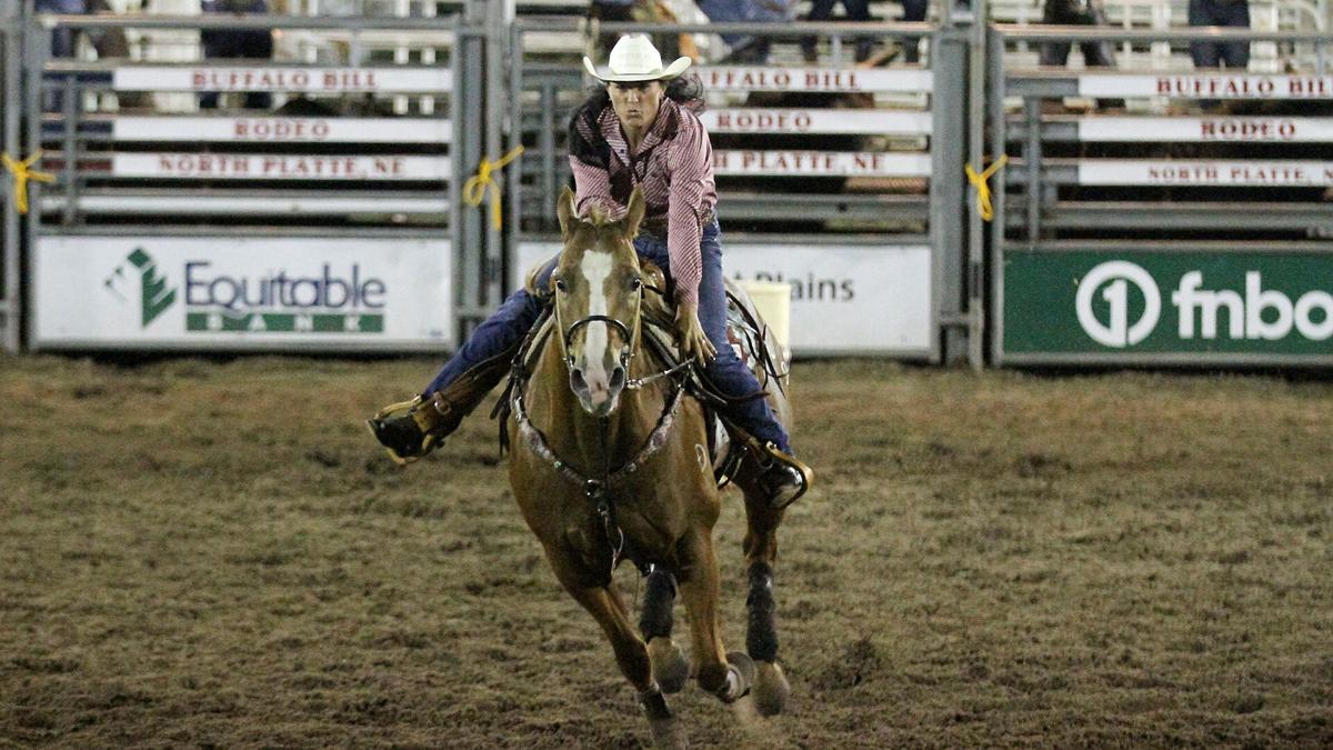 North Platte cowboy Mason Ward competes for 1st time at Buffalo Bill Rodeo