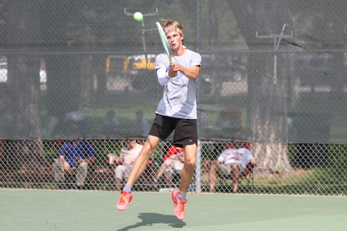 Kearney places 1st, McCook finishes 2nd at North Platte Invite