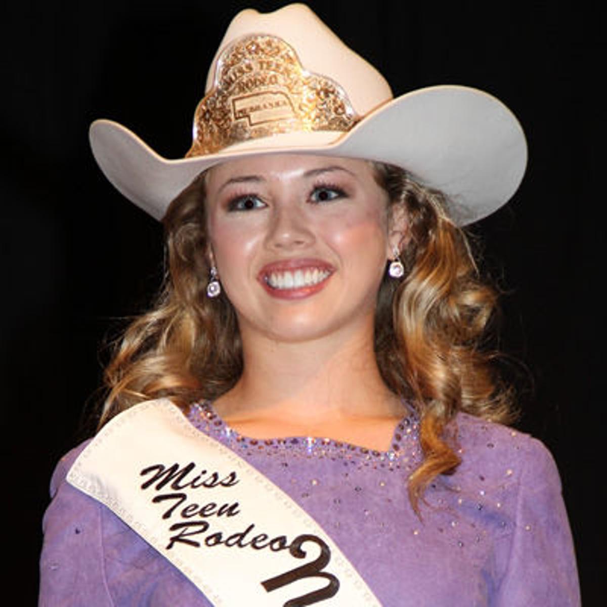 Gordon Native Wins Miss Teen Rodeo Nebraska Title Breaking News Nptelegraph Com
