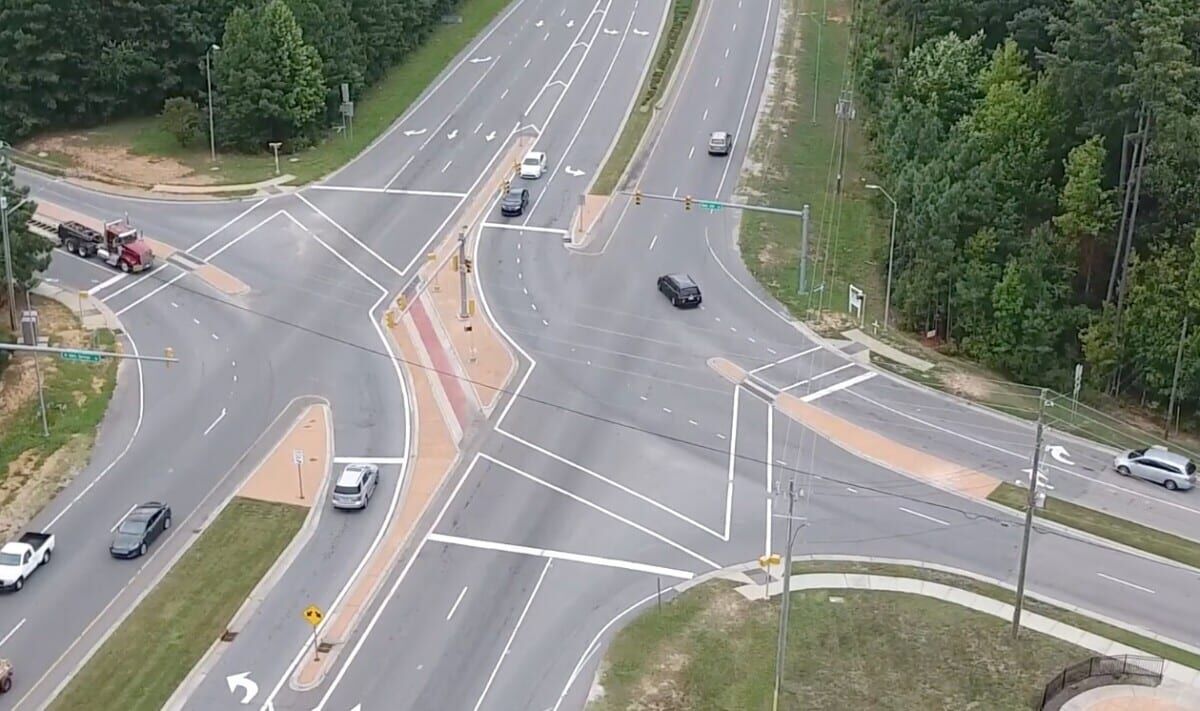 Lake Waccamaw's two U.S. 74–76 intersections to start transition