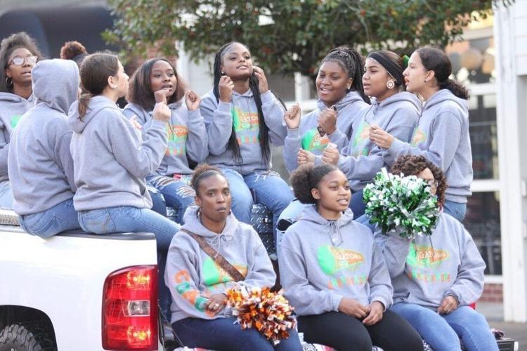 Whiteville Christmas Parade avoids rain and kicks off Christmas season