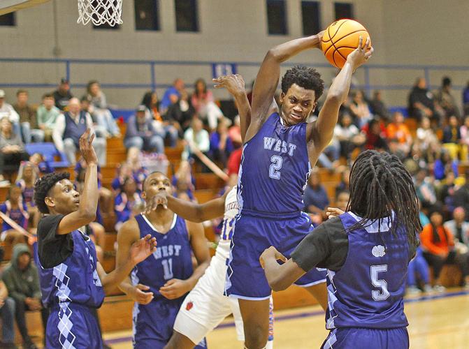 Wolfpack rolls past Vikings for home sweep | News | nrcolumbus.com