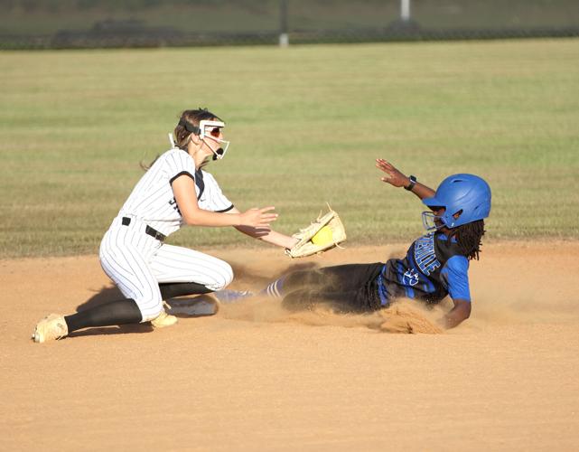 Wolfpack softball smacks Stallions | Game | nrcolumbus.com