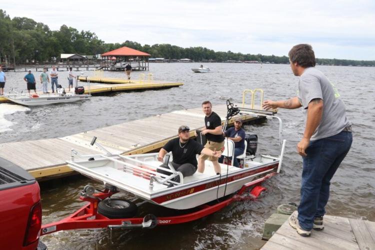 Man drowns Saturday trying to rescue son at Lake Waccamaw News