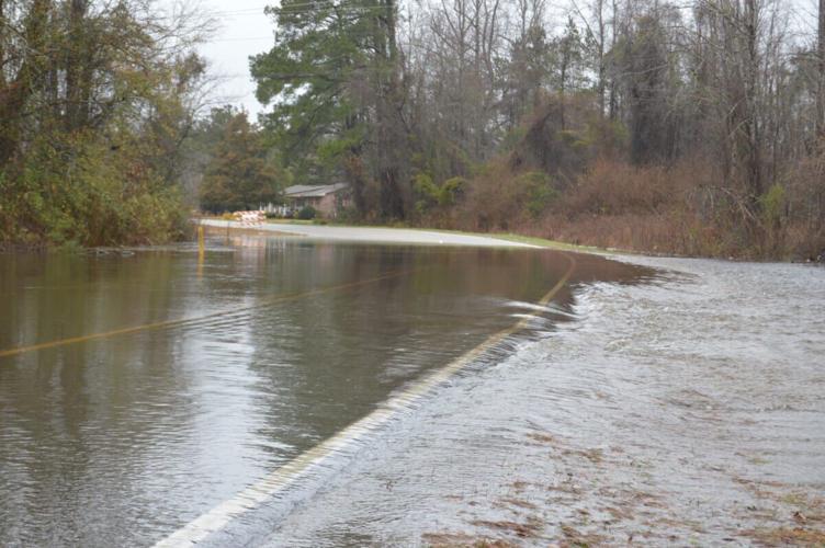 Lumber River at Fair Bluff expected to crest Monday, more flooding likely News