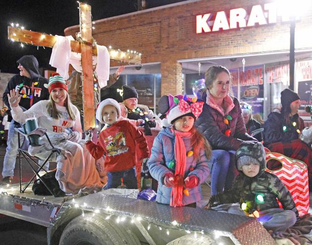 PHOTOS Nighttime Christmas parade lights up Tabor City Things to Do