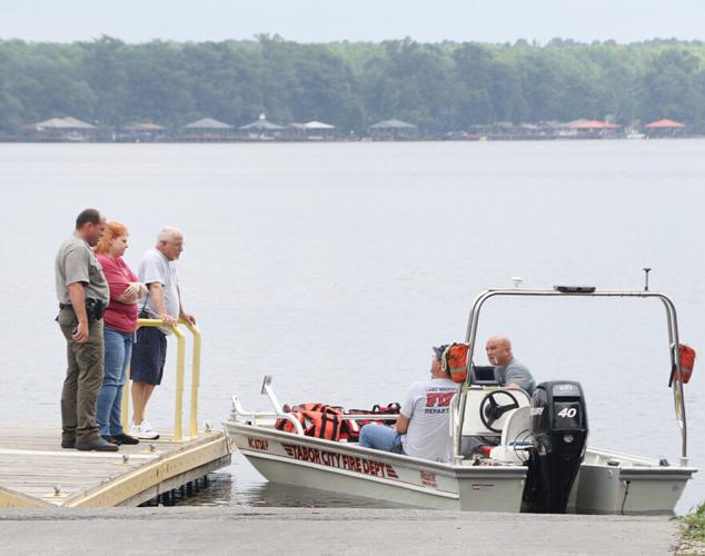 Crews from three counties search for drowning victim at Lake Waccamaw Archives