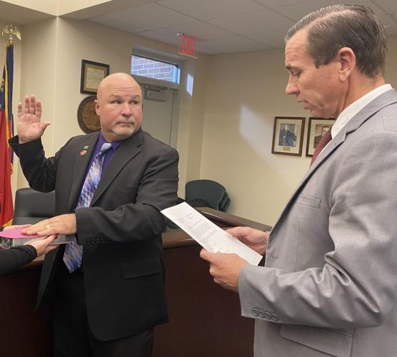 Clewis, Jordan take seats on Chadbourn council; Faulk named mayor pro