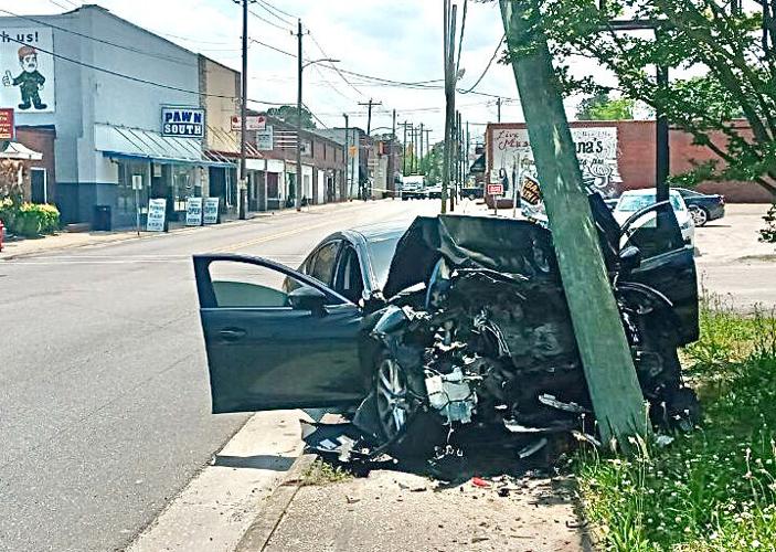 Durham man arrested after chase ending with crash, gunshots in downtown