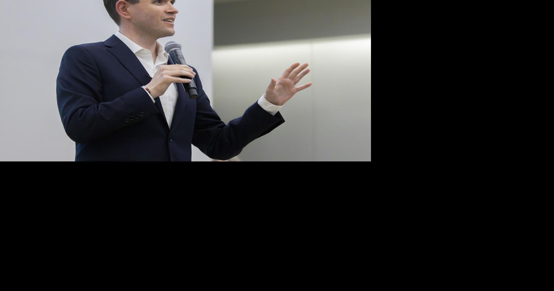 ‘There is a deep hunger for a different kind of politics’: James Talarico rallies at the university