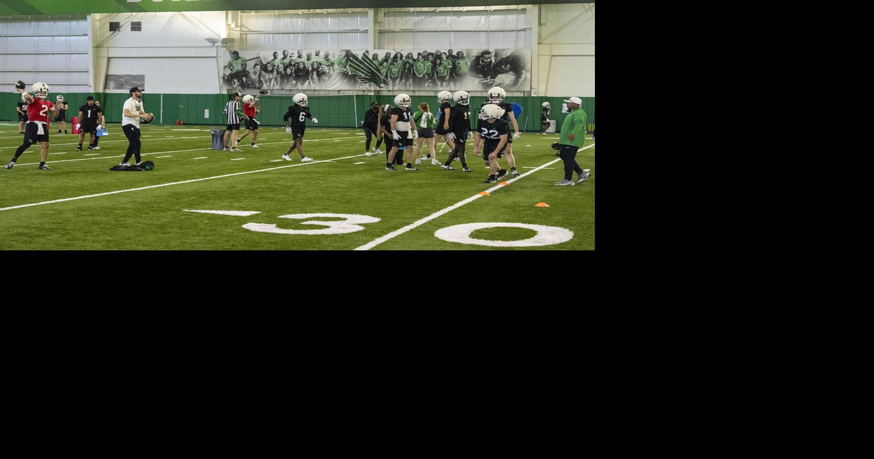 Football spring camp report: Mean Green compete in live drills as ...