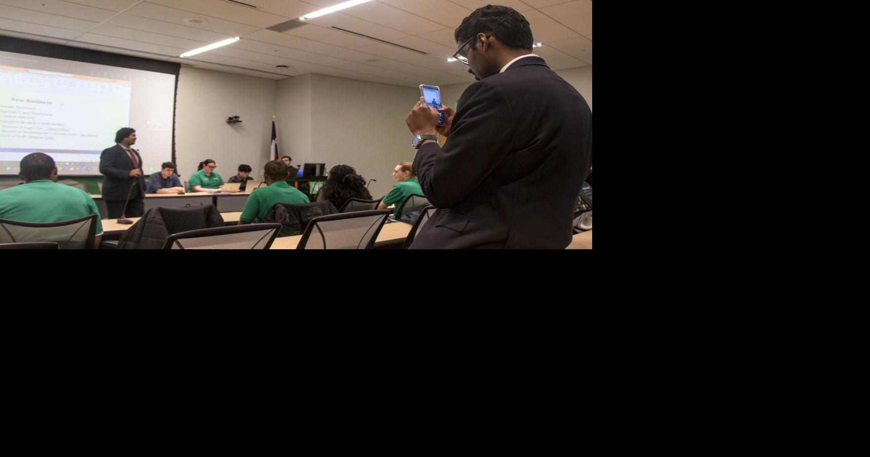 SGA appoints new leadership, reapproves spring budget despite missing ...