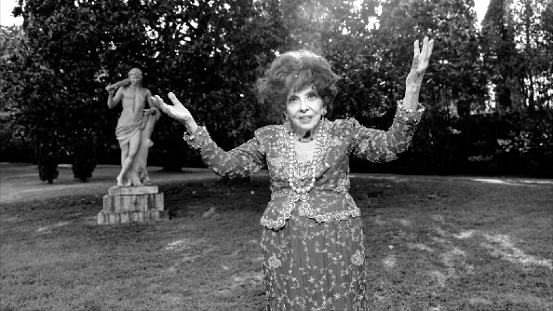 Italian actress Gina Lollobrigida dies