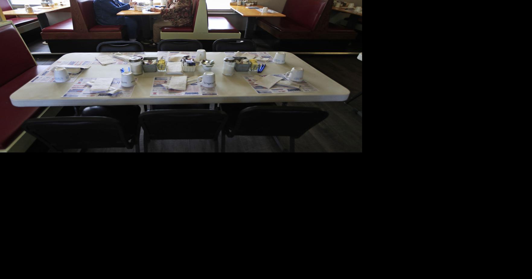 Restaurant chains see sales improving as dining rooms reopen