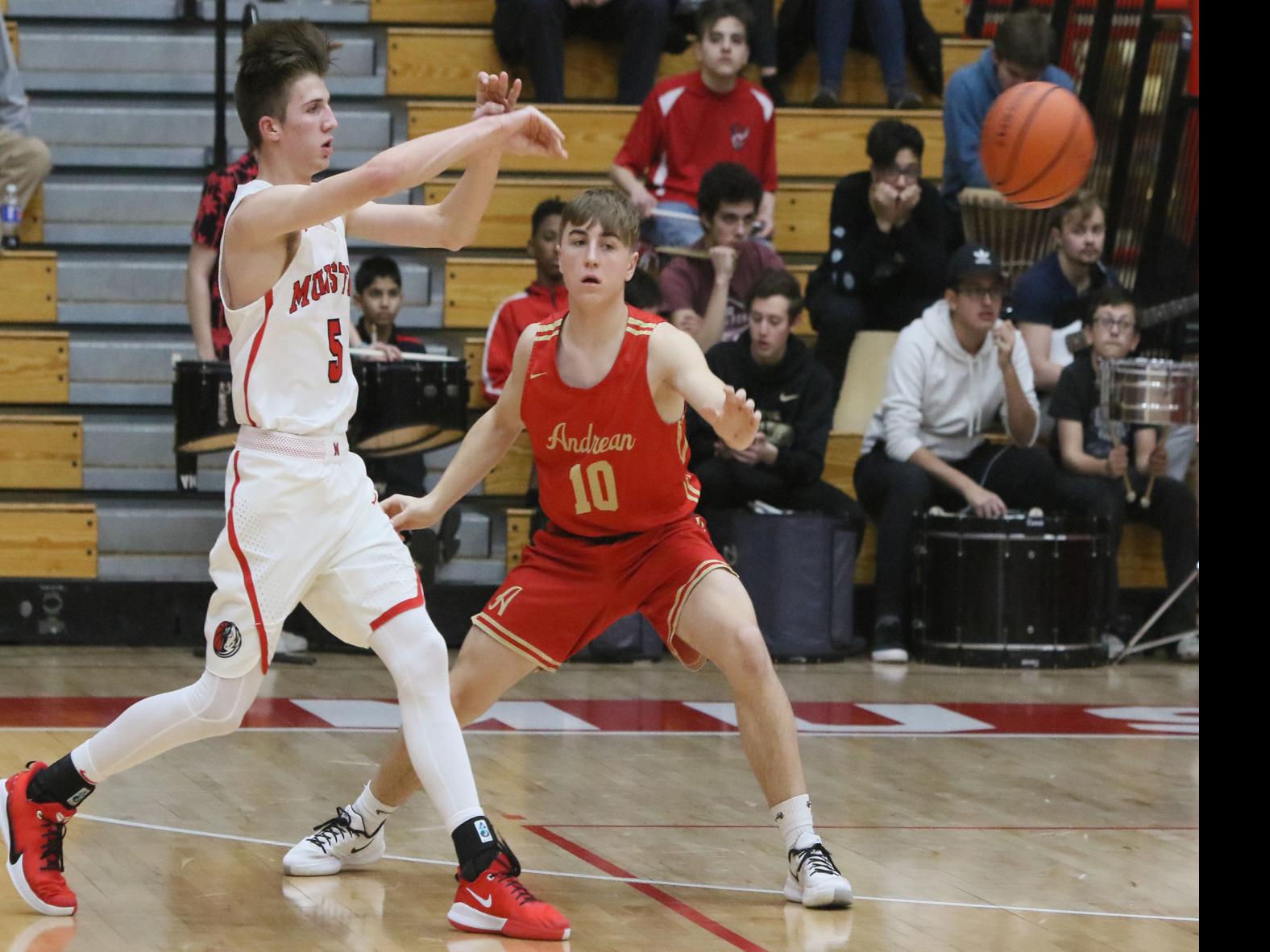 Schaum S Hot Shooting Lifts No 1 Munster To Third Straight Ncc
