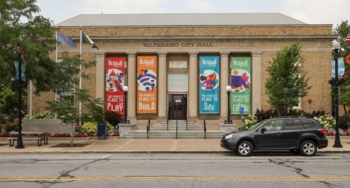 Valpo hosting tree planting