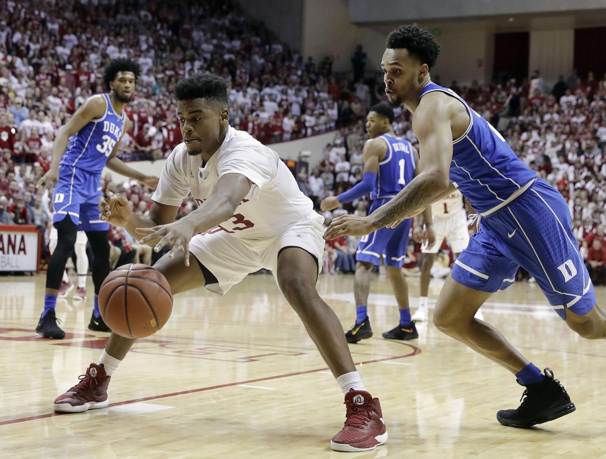 Top Ranked Duke Pulls Away To Defeat Iu Indiana Hoosiers