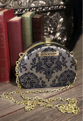 Jewelry, gadgets, pampering ideas help to make the season bright