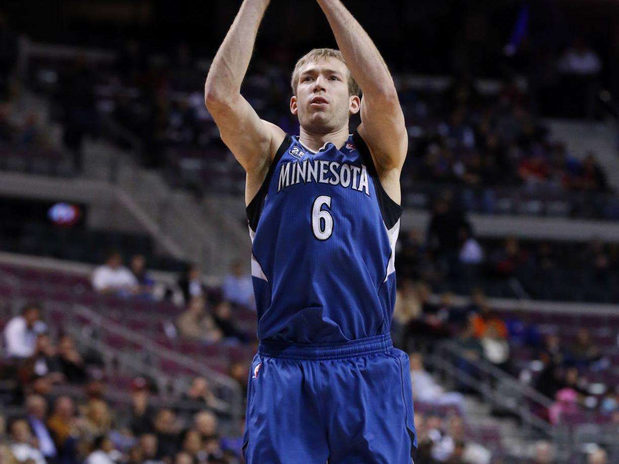 Robbie Hummel Named 2019 Usa Basketball Male Athlete Of The Year