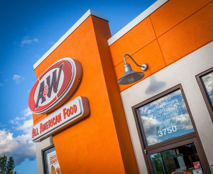 Combination KFC and A&W restaurants close in Hobart and Chesterton